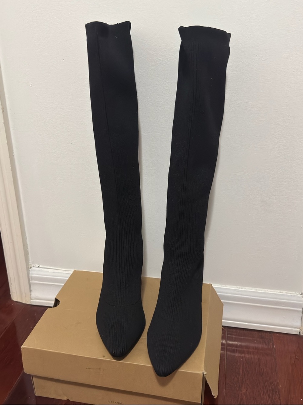 Forever 21 Black Ribbed Knit stretch Knee Boots Block Heel Size 8 US - Picture 5 of 13